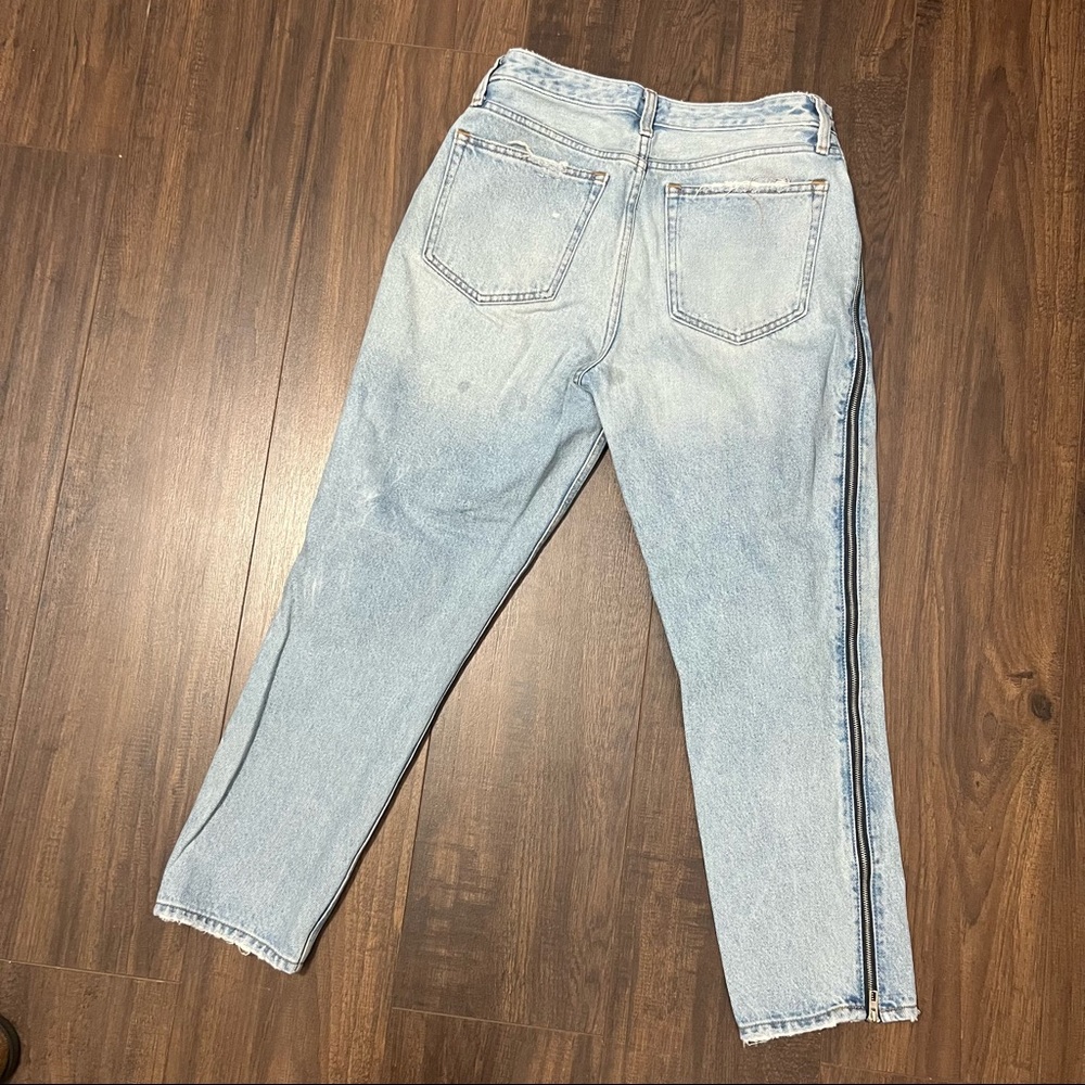 Abercrombie Ankle High Rise Girlfriend Jeans - Picture 6 of 7